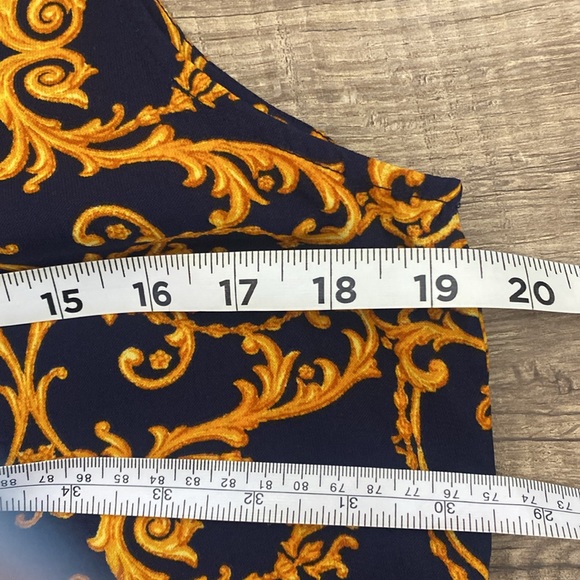 Sioni top no sleeves - Picture 7 of 9